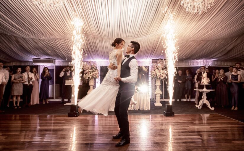 Wedding Dance Lessons Chase Dance I Photographer Ella Otranto Photography I Bridal Dance Couple Gloria + Hanming